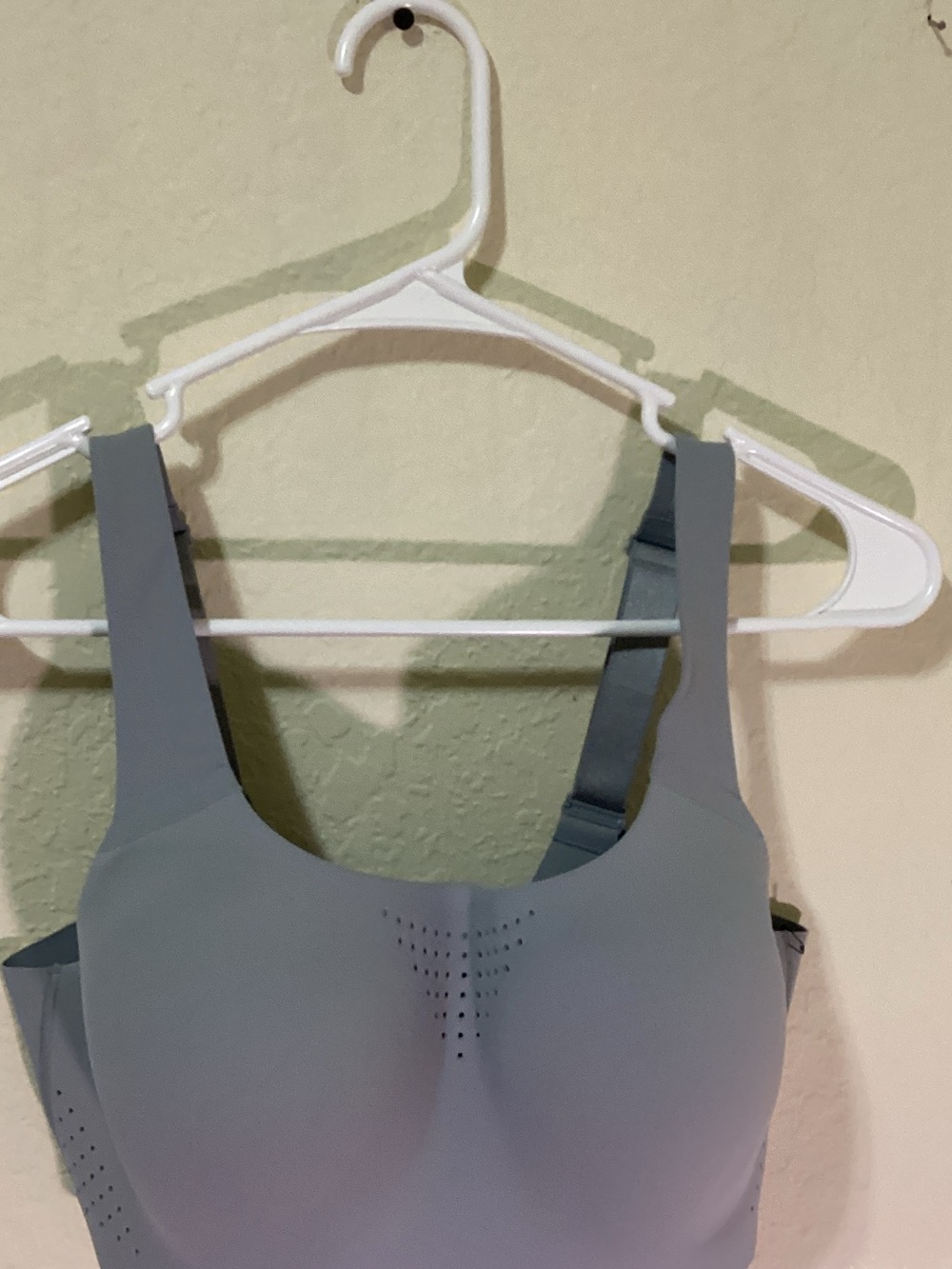 Victoria's Secret Light Grey Seamless Wireless Sports Bra